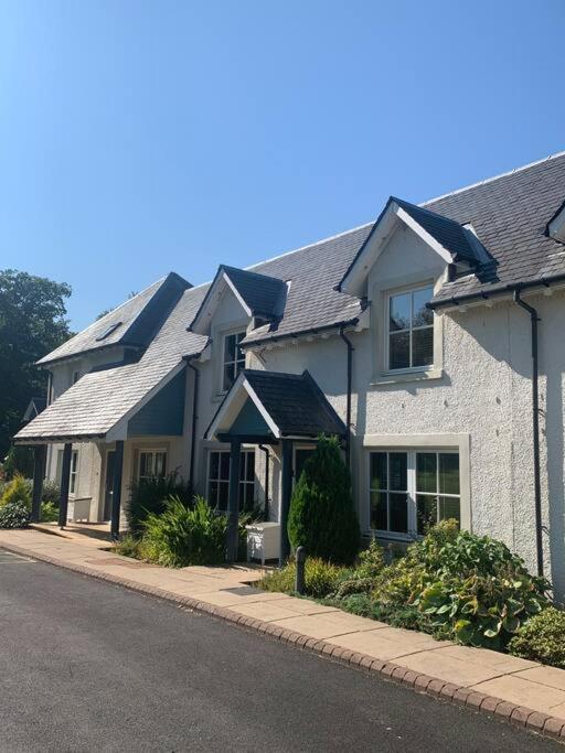 Ryder Cup Lodge Duchally: Luxury Retreat with Leisure Club & Pet-Friendly Amenities Auchterarder Exterior photo