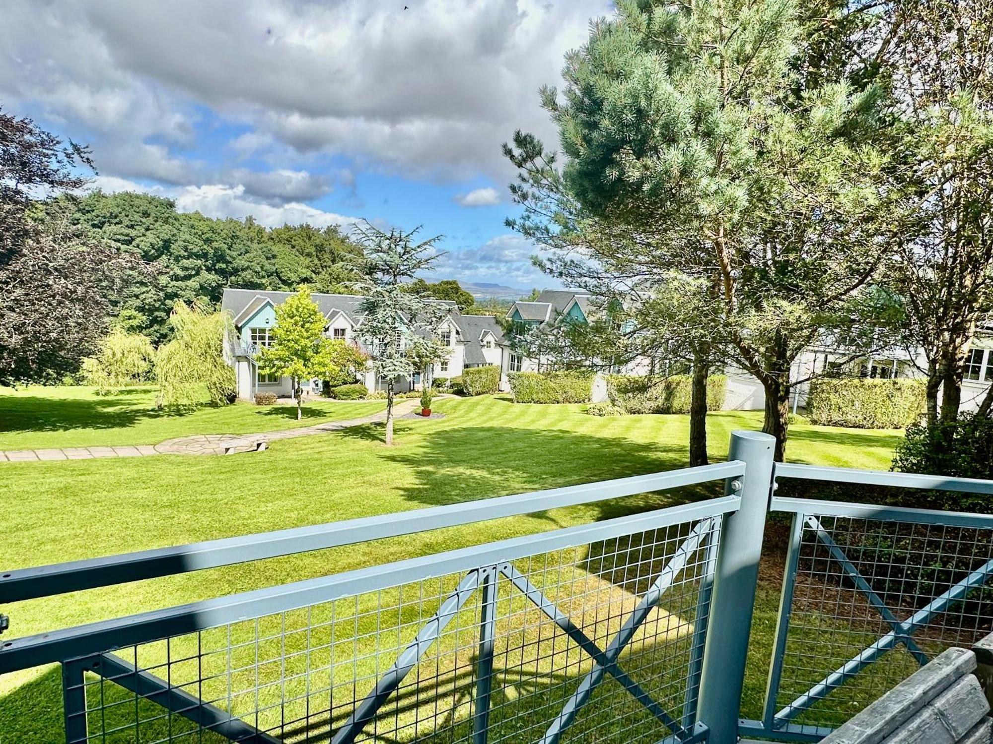 Ryder Cup Lodge Duchally: Luxury Retreat with Leisure Club & Pet-Friendly Amenities Auchterarder Exterior photo